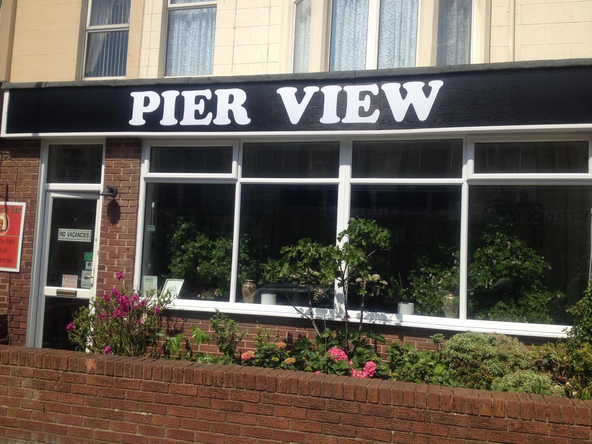 Pier View B&B For Families แบล็คพูล ภายนอก รูปภาพ