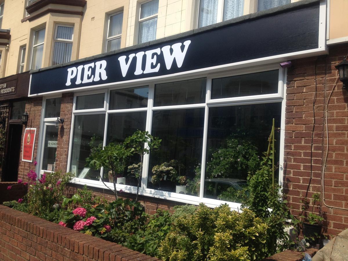 Pier View B&B For Families แบล็คพูล ภายนอก รูปภาพ